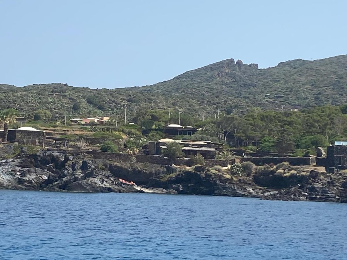 فيلا Dammuso Tuffo Nel Mare San Michele  المظهر الخارجي الصورة